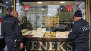 Adana'da soygun girişimi