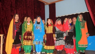 Afganistan'daki Türk okulu üçüncü mezunlarını verdi