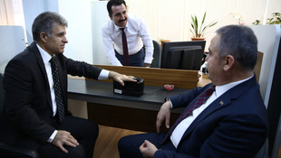 Antalyalılar'dan yeni kimlik kartına ilgi