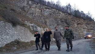 Artvin'de kaybolan yaşlı kadını arama çalışmaları