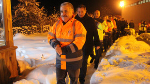 Bakan Arslan, yeni yıla karayolu çalışanlarıyla girdi