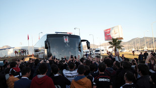 Beşiktaş kafilesi, Alanya'ya geldi