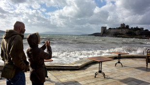 Bodrum'da fırtına etkili oluyor