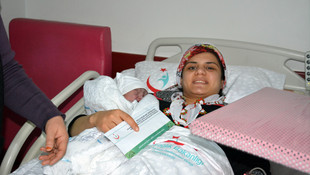 Diyarbakır'da yılın ilk bebeği oldu