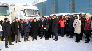 Erzurum'da öğrencilerden Haleplilere yardım