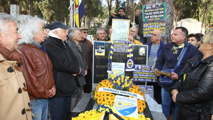 Fenerbahçe'nin unutulmaz futbolcusu Lefter anıldı