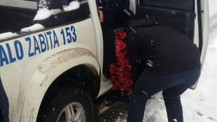 Zonguldak'ta hastaların imdadına belediye ekipleri yetişti