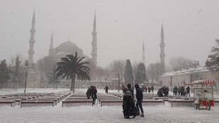 İstanbulda kar yağışı başladı! Ne kadar sürecek?