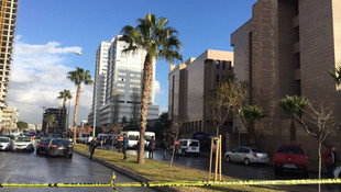 İzmir Adliyesi yakınlarında patlama meydana geldi, olay yerine çok sayıda polis ve ambulans gönderildi.