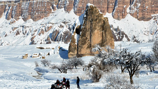 Kapadokya'daki kar manzarası havadan görüntülendi