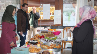 Kermes gelirleri çadır kente bağışlanacak