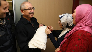 Mardin'de yılın ilk bebeği dünyaya geldi