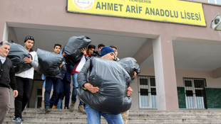 Öğrencilerden Haleplilere yardım