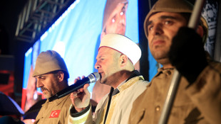 Yeni yıl öncesi şehitleri andılar