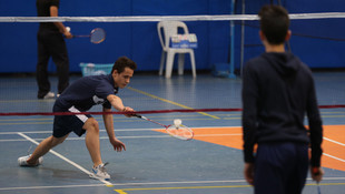 Badminton