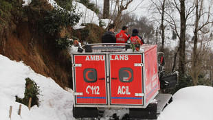 Böbrek ve kalp hastası paletli ambulans ile kurtarıldı