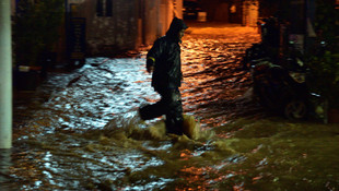 Bodrum'da sağanak ve dolu