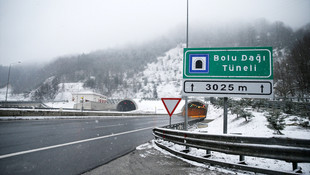 Bolu Dağı'nda kar yağışı