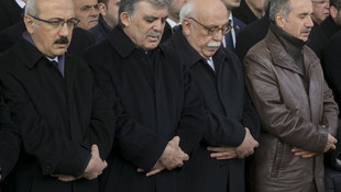 Eski bakanlardan Dinçer'in kayınpederinin vefatı