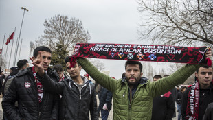 Gaziantepsporlu taraftarlardan protesto