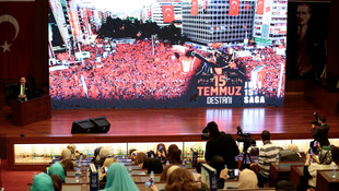 Gökçek 15 Temmuz'u gurbetçi kadınlara anlattı