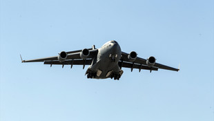 Adana İncirlik Hava Üssünde hava trafiği yaşandı