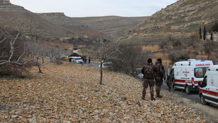 Şanlıurfada öfkeli adam eşi ve çocuklarını rehin aldı! İkna edilmeye çalışılıyor
