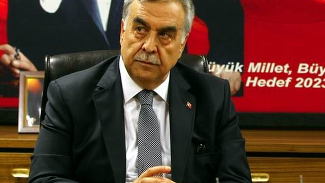 AK Partili eski başkan Ömer Cihat Akay kalp krizi geçirdi!