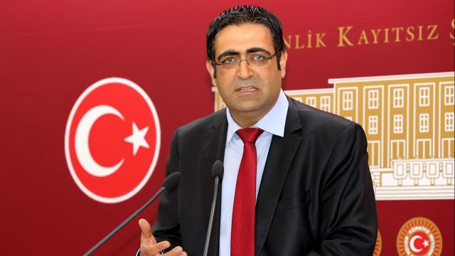 HDPli İdris Baluken tutuklandı