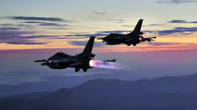 Kandile hava harekatı: 27 ölü