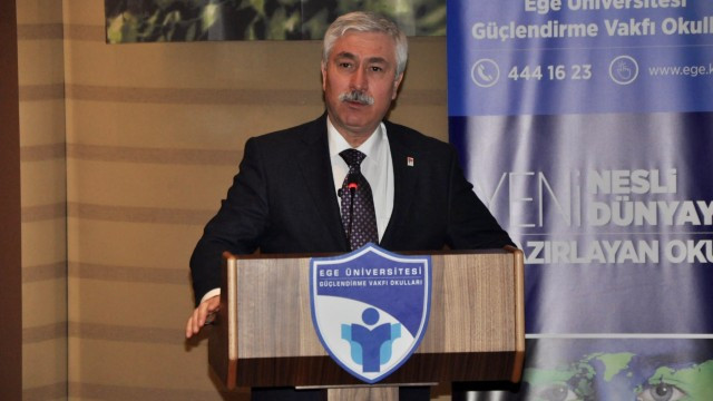 ege universitesi rektoru aciga alindi guncel