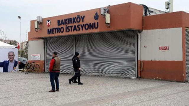 Bakırköy metro istasyonu kapatıldı