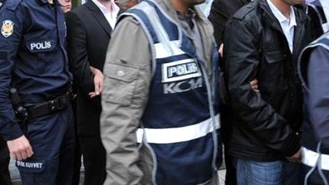 FETÖ şüphelisi 43 polis hakimliğe sevk edildi