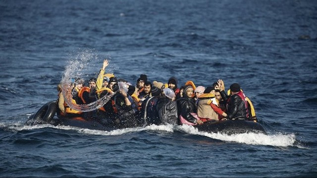 Sığınmacı botu  battı! 100 kişiye ulaşılamıyor! 