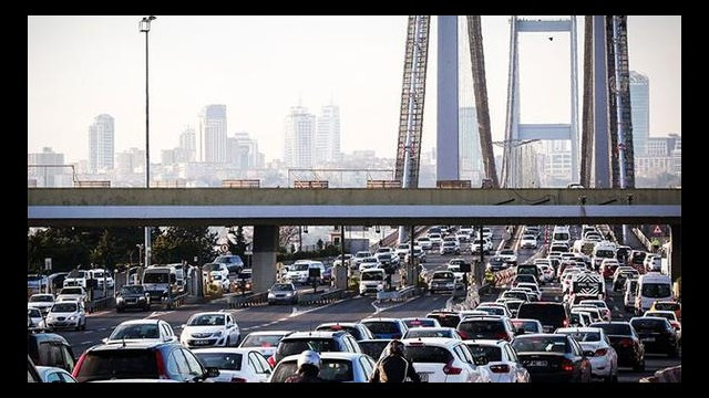 İstanbullular trafiğe dikkat! 15 Temmuz Şehitler Köprüsü’nde gişeler kalkıyor