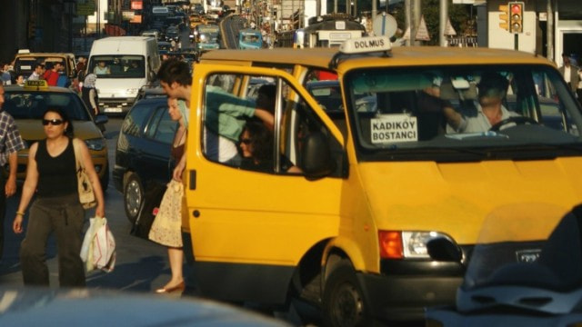 İstanbul’da minibüs ve taksi dolmuşlara kamera sistemi takılacak
