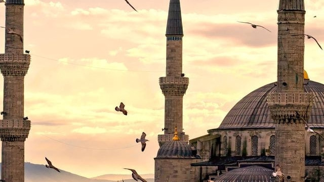 İstanbul iftar ve sahur saatleri