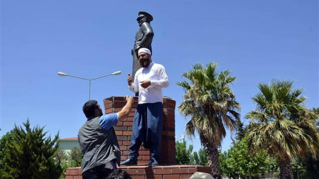 ataturk e tahrali saldiri guncel