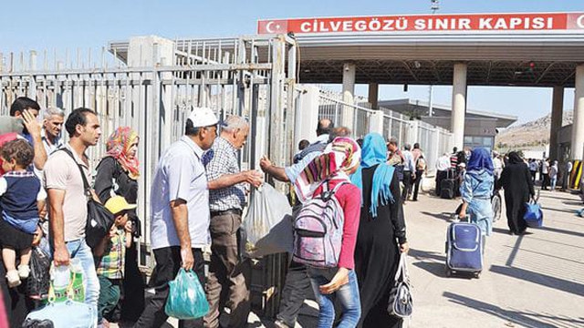 7 bin Suriyeliye vatandaşlık geliyor