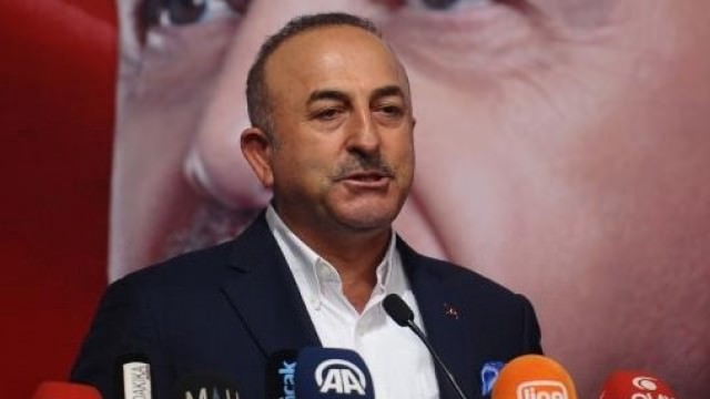 Bakan Çavuşoğlu: O sahtekarın ensesindeyiz