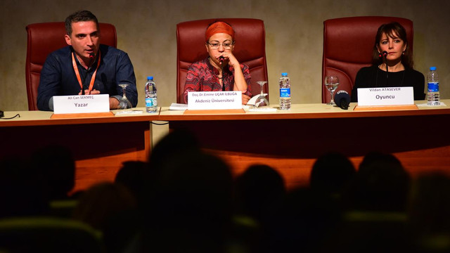 Antalya Film Festivalinde Dünya ve Türkiye sinemasında kadının temsili paneli
