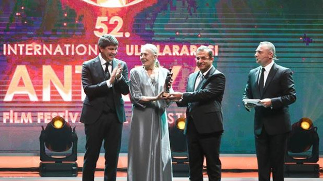 52. Antalya Film Festivali Ödülleri sahiplerini buldu! 2015 Altın Portakal ödülleri