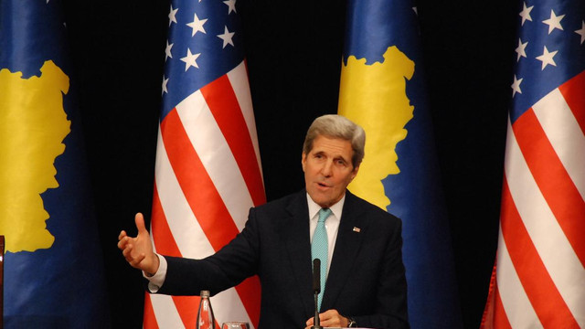 ABD Dışişleri Bakanı Kerry Kosova'da: