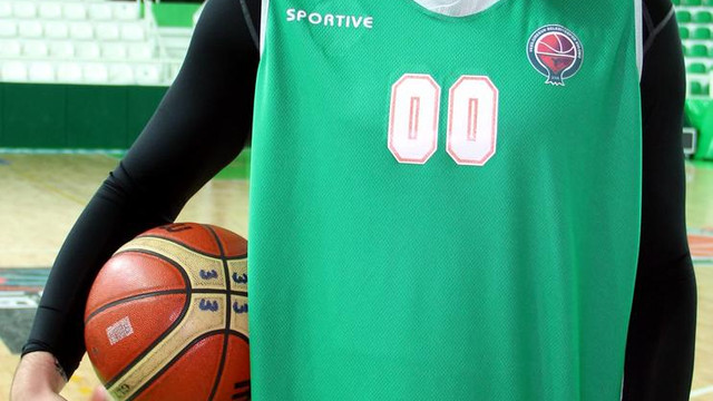 Akın Çorap Yeşilgiresun Belediyesporlu Crocker: