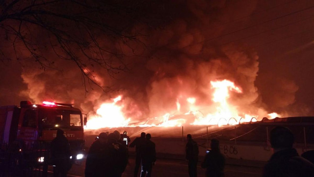 Ankara Osmanlı Halk Pazarı'nda yangın
