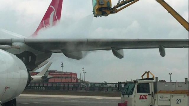 Atatürk Havalimanı'nda kar yağışı hazırlıkları