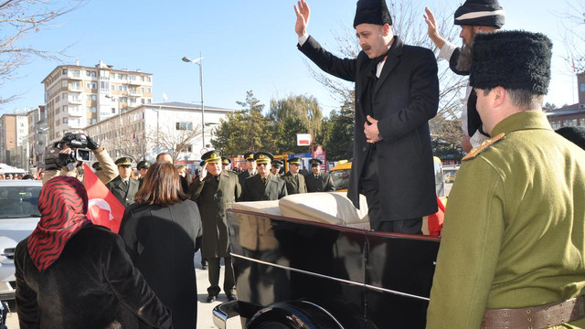 Atatürk'ün Sivas'tan ayrılışının 96. yılı