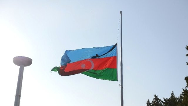 Azerbaycanda ulusal yas ilan edildi
