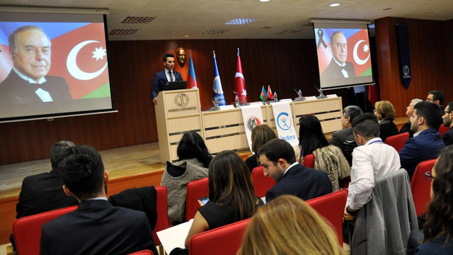 Azerbaycan Gençlik Kurultayı