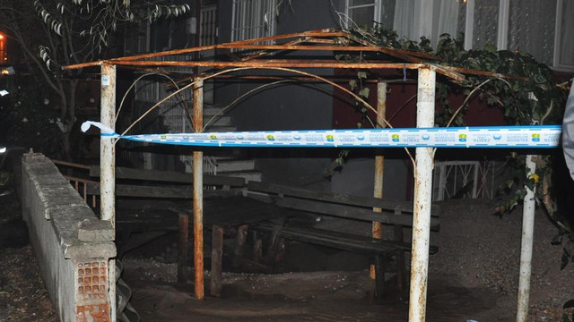 Balıkesir'de su borusu patladı: 1 ölü, 2 yaralı